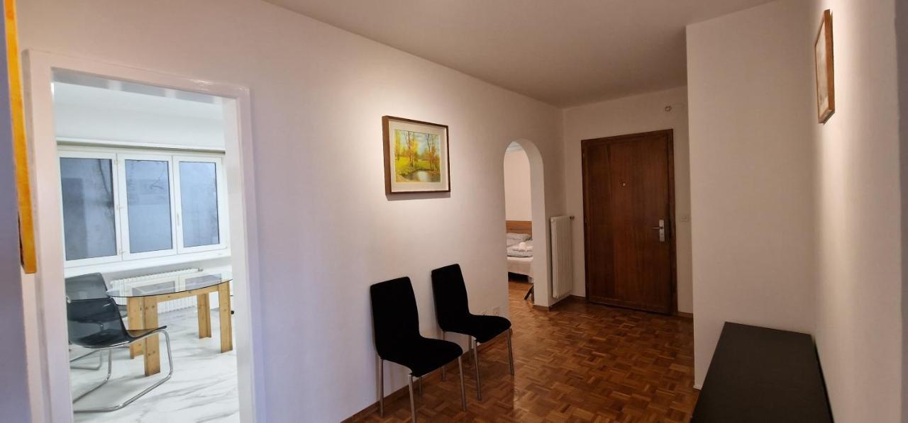 Lugano Lakeview Apartment Private Parking & Self Check-In Zewnętrze zdjęcie